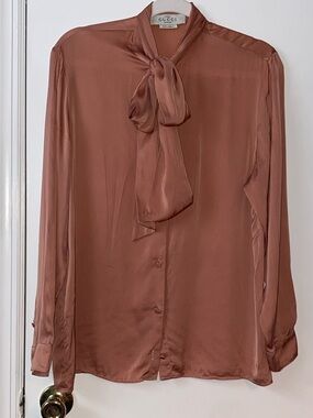 Authentic Gucci Women’s Silk Pink Blouse